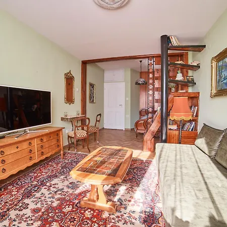 Apartment Fabulous Retro In The Heart Of *