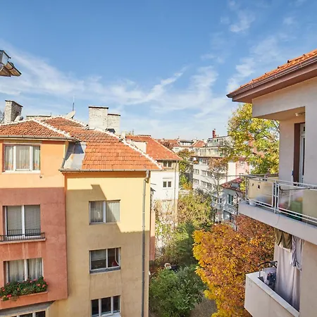 Apartment Fabulous Retro In The Heart Of