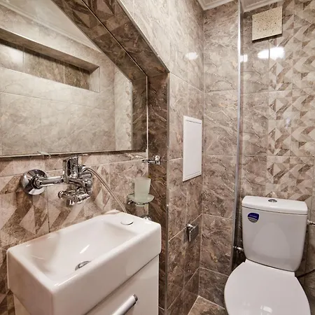 Fabulous Retro In The Heart Of *