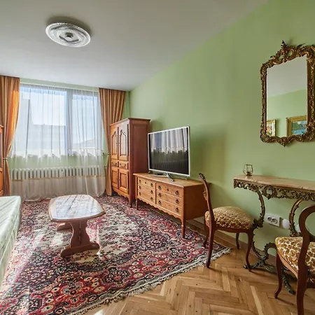 Fabulous Retro In The Heart Of Apartmán *