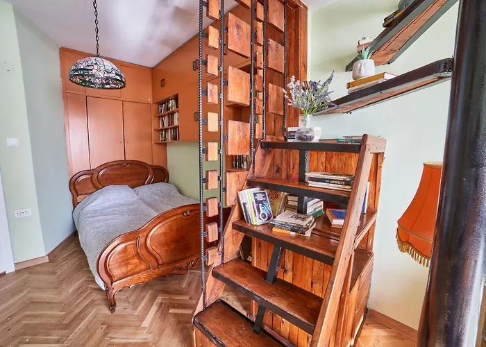 Fabulous Retro In The Heart Of Apartamento *