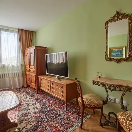 Fabulous Retro In The Heart Of Apartmán *